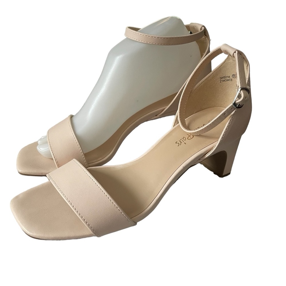 Dream Paris Heels Size 7.5 - Picture 6 of 14